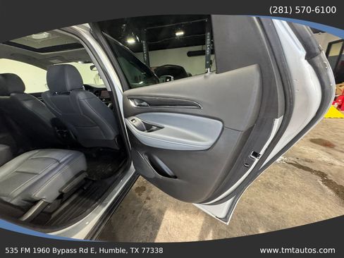 Used 2019 Buick Enclave Essence w/ Trailering Package, 5000 lbs. AWD/4WD image 26