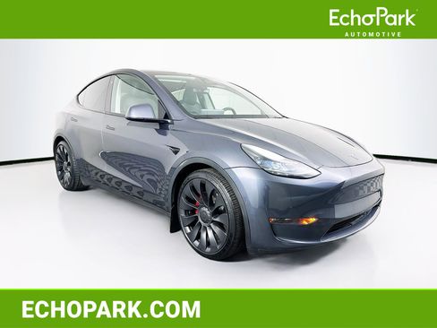 Used 2022 Tesla Model Y Performance image 1