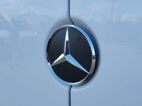 New 2025 Mercedes-Benz Sprinter 2500 image 25
