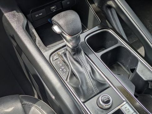 Used 2020 Kia Telluride LX FWD image 17