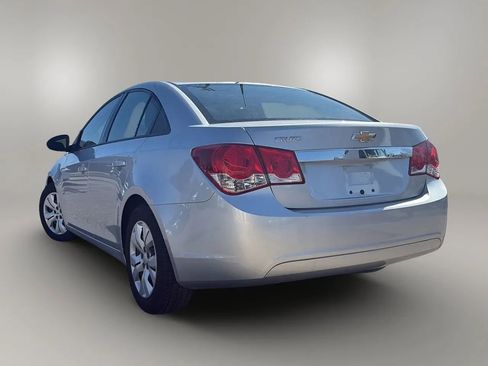 Used 2014 Chevrolet Cruze LS image 5