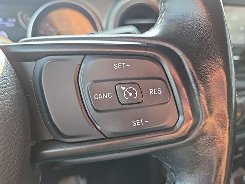 Used 2019 Jeep Wrangler Unlimited Sport S AWD/4WD image 45