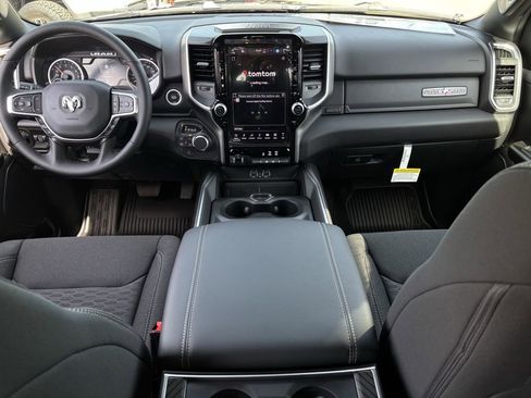 New 2026 RAM 1500 4x4 Crew Cab image 12