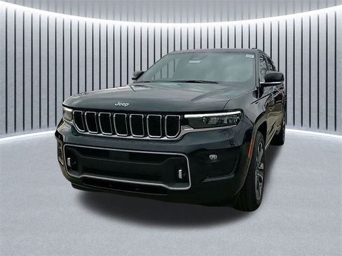 New 2025 Jeep Grand Cherokee L Overland w/ Trailer Tow Package image 20