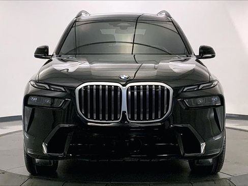Certified 2024 BMW X7 xDrive40i w/ M Sport Package image 2