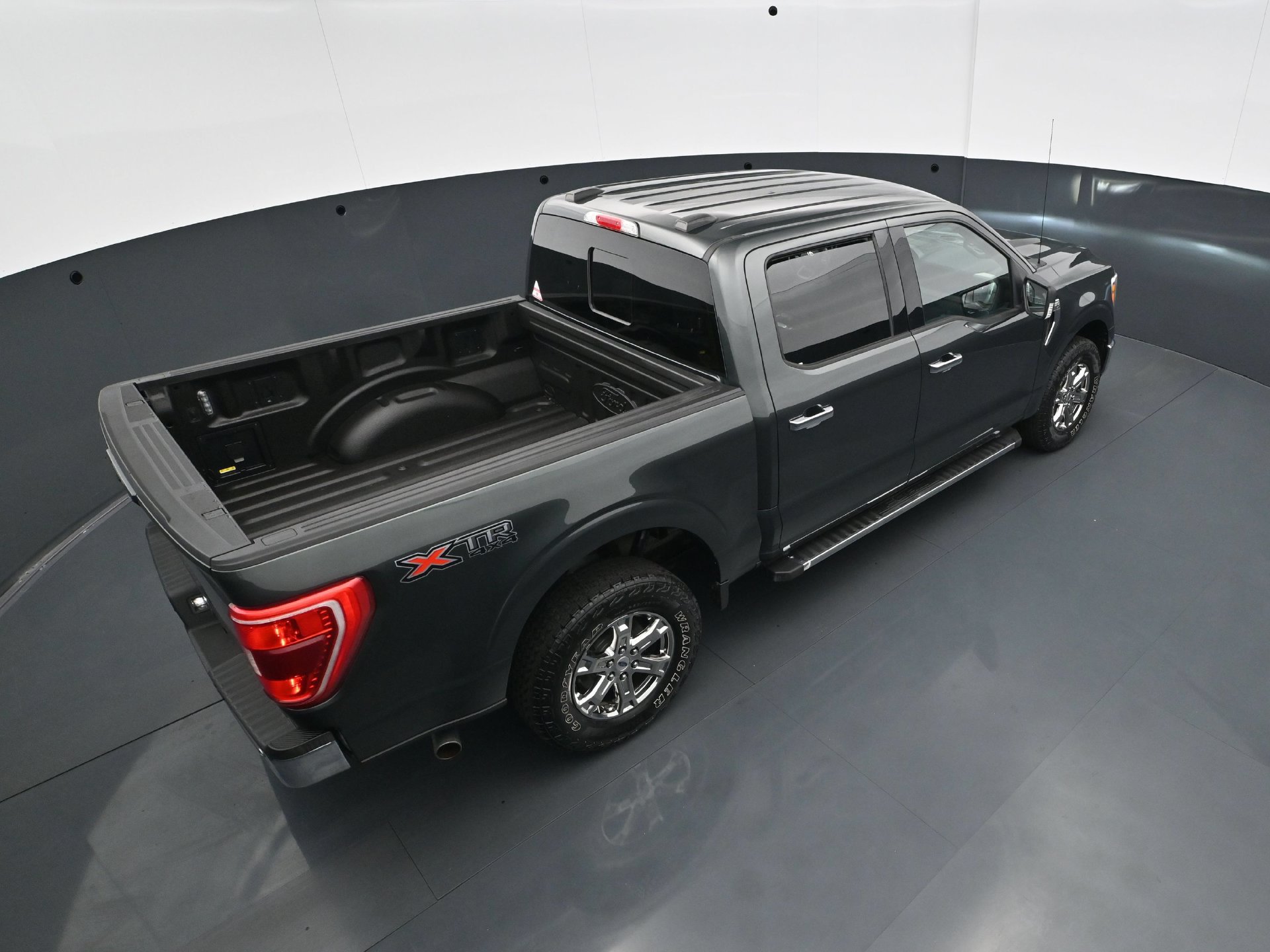 Used 2021 Ford F150 XLT w/ Equipment Group 302A High AWD/4WD image 40