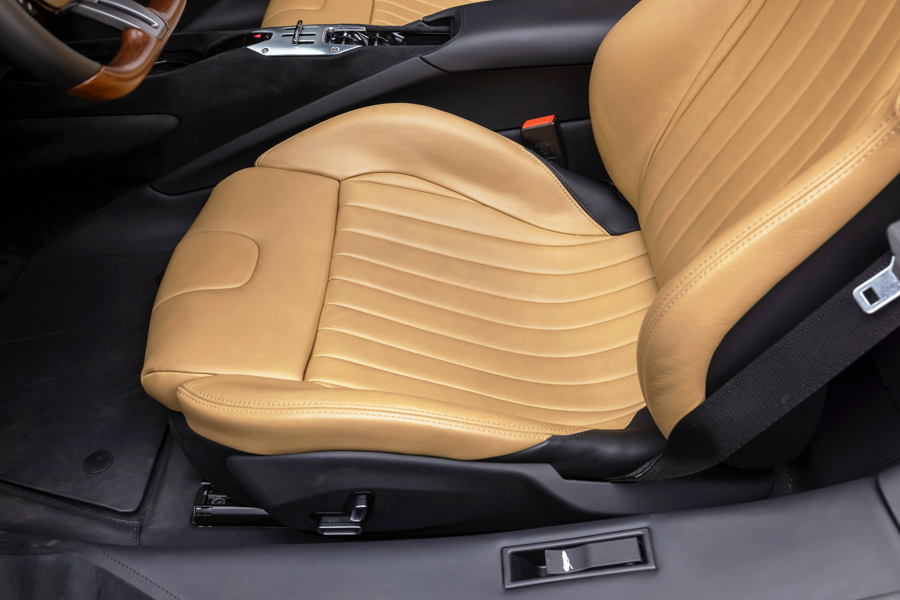 Certified 2022 Ferrari SF90 Spider AWD/4WD image 63
