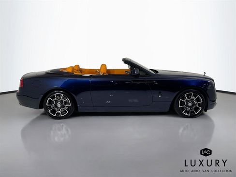 Used 2021 Rolls-Royce Dawn RWD image 5
