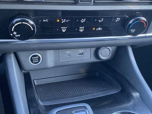 Certified 2021 Nissan Rogue S image 21