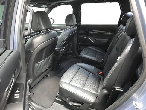 Used 2023 Kia Telluride SX Prestige X-Line AWD/4WD image 31