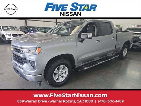 Used 2024 Chevrolet Silverado 1500 LT w/ Protection Package image 2