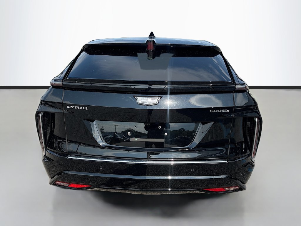 Certified 2024 Cadillac Lyriq Tech AWD/4WD image 6