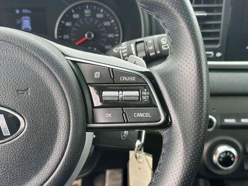 Used 2022 Kia Sportage Nightfall Edition image 22