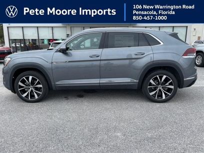 New 2025 Volkswagen Atlas Cross Sport SEL Premium R-Line
