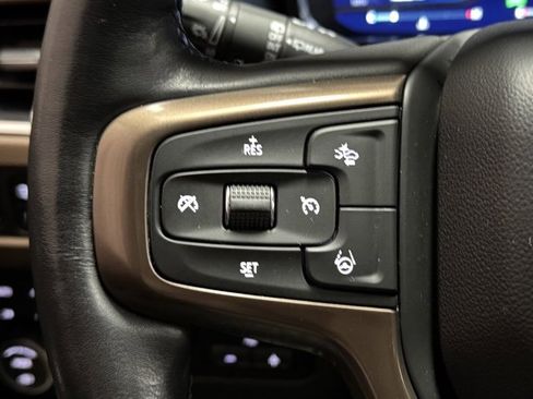 Used 2023 Chevrolet Suburban High Country w/ Advanced Technology Package image 22