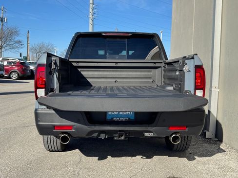 Used 2025 Honda Ridgeline Black Edition image 33