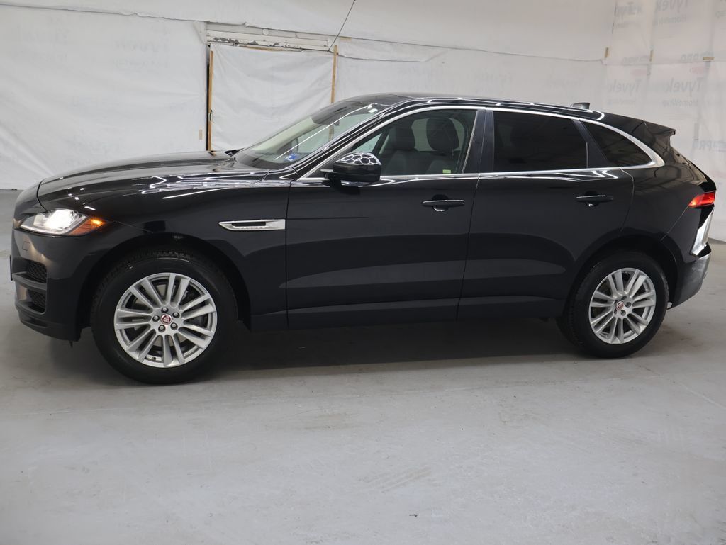 Used 2020 Jaguar F-PACE Prestige AWD/4WD image 4