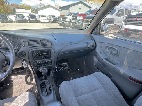 Used 1999 Oldsmobile Intrigue GX FWD image 5