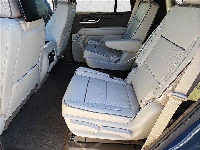 New 2027 GMC Yukon Denali w/ Denali Reserve Package AWD/4WD image 16