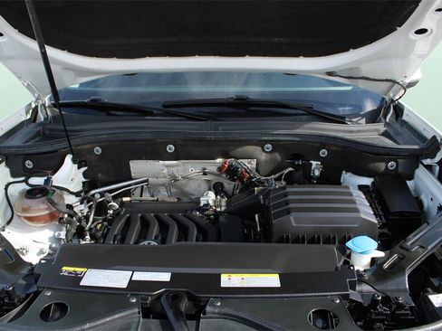 Used 2021 Volkswagen Atlas SE image 29