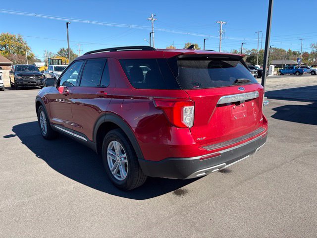Certified 2024 Ford Explorer XLT w/ Equipment Group 202A AWD/4WD image 7