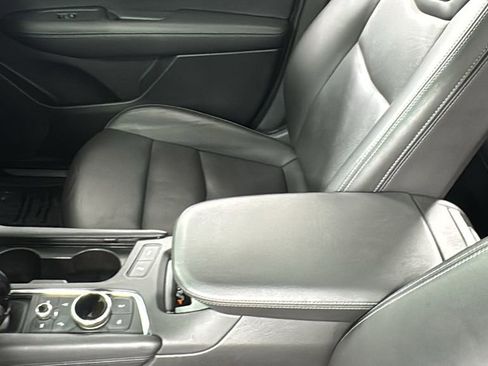 Used 2022 Cadillac XT5 Premium Luxury w/ LPO, Floor Liner Package AWD/4WD image 40