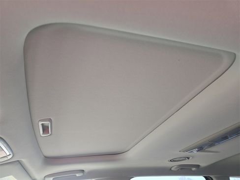 New 2025 Kia Telluride S image 24