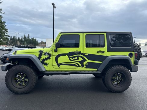 Used 2016 Jeep Wrangler Unlimited Sport w/ Quick Order Package 24S image 4