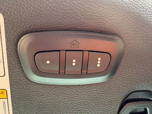 Used 2021 Jeep Wrangler Unlimited Rubicon image 27