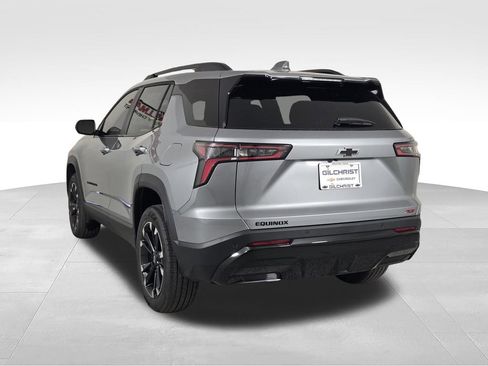 New 2026 Chevrolet Equinox RS w/ Convenience Package III FWD image 5