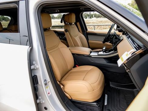 New 2026 Land Rover Range Rover Sport SE AWD/4WD image 47