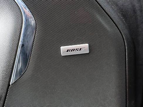 Used 2023 GMC Yukon SLT image 38