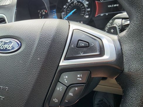 Used 2016 Ford Edge Titanium w/ Technology Package image 42