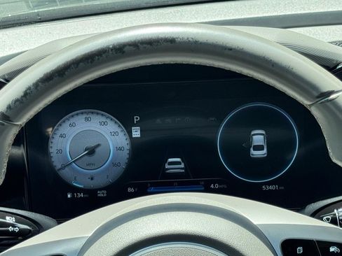 Used 2025 Hyundai Elantra SEL FWD image 19