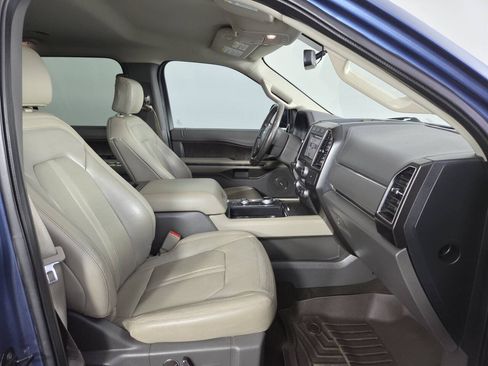 Used 2019 Ford Expedition Max Limited AWD/4WD image 34