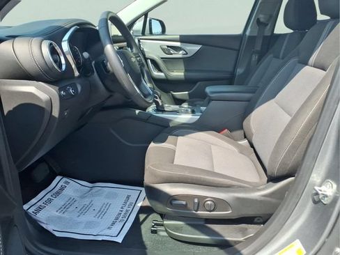 Used 2025 Chevrolet Blazer LT FWD image 20