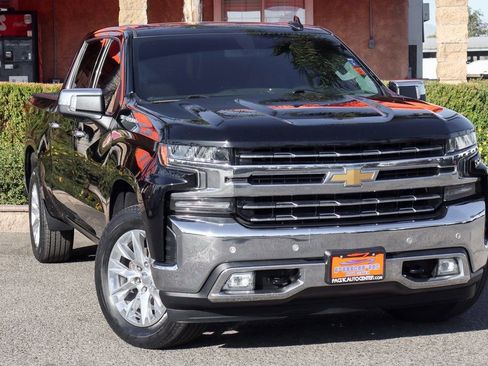 Used 2019 Chevrolet Silverado 1500 LTZ w/ LTZ Plus Package AWD/4WD image 2