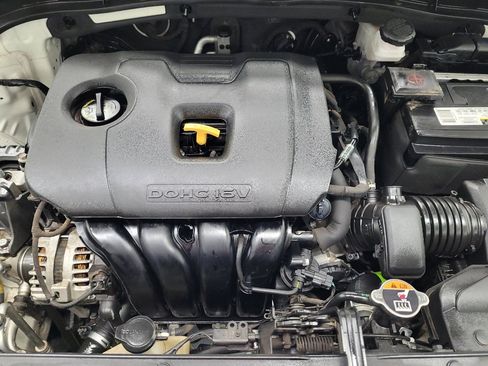 Used 2020 Kia Soul S FWD image 30