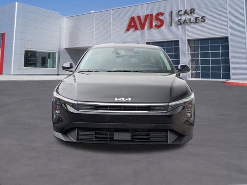 Used 2025 Kia K4 FWD image 10