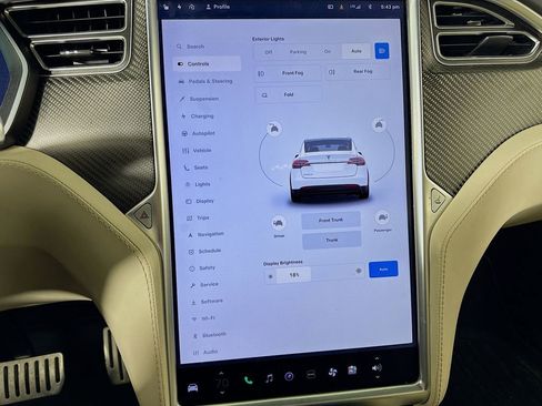 Used 2018 Tesla Model X P100D image 22