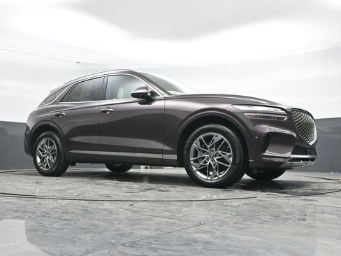 Used 2023 Genesis GV70 2.5T w/ Advanced Package image 47