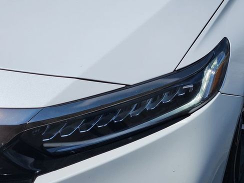 Certified 2022 Honda Accord Sport image 9