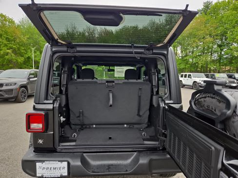 New 2026 Jeep Wrangler Sport AWD/4WD image 24