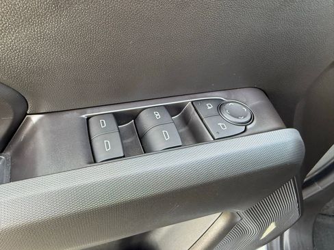 New 2026 GMC Canyon Elevation w/ Convenience Package image 18