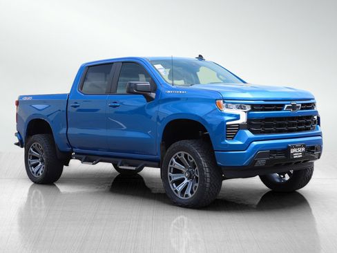 Used 2023 Chevrolet Silverado 1500 RST w/ Convenience Package II AWD/4WD image 7