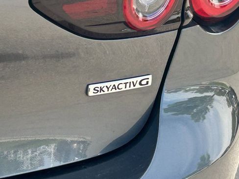 Used 2023 MAZDA MAZDA3 s image 5