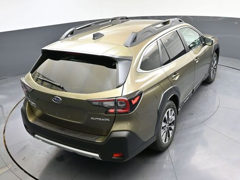 Certified 2025 Subaru Outback Limited image 44