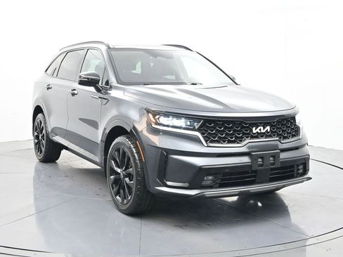 Used 2022 Kia Sorento SX image 3