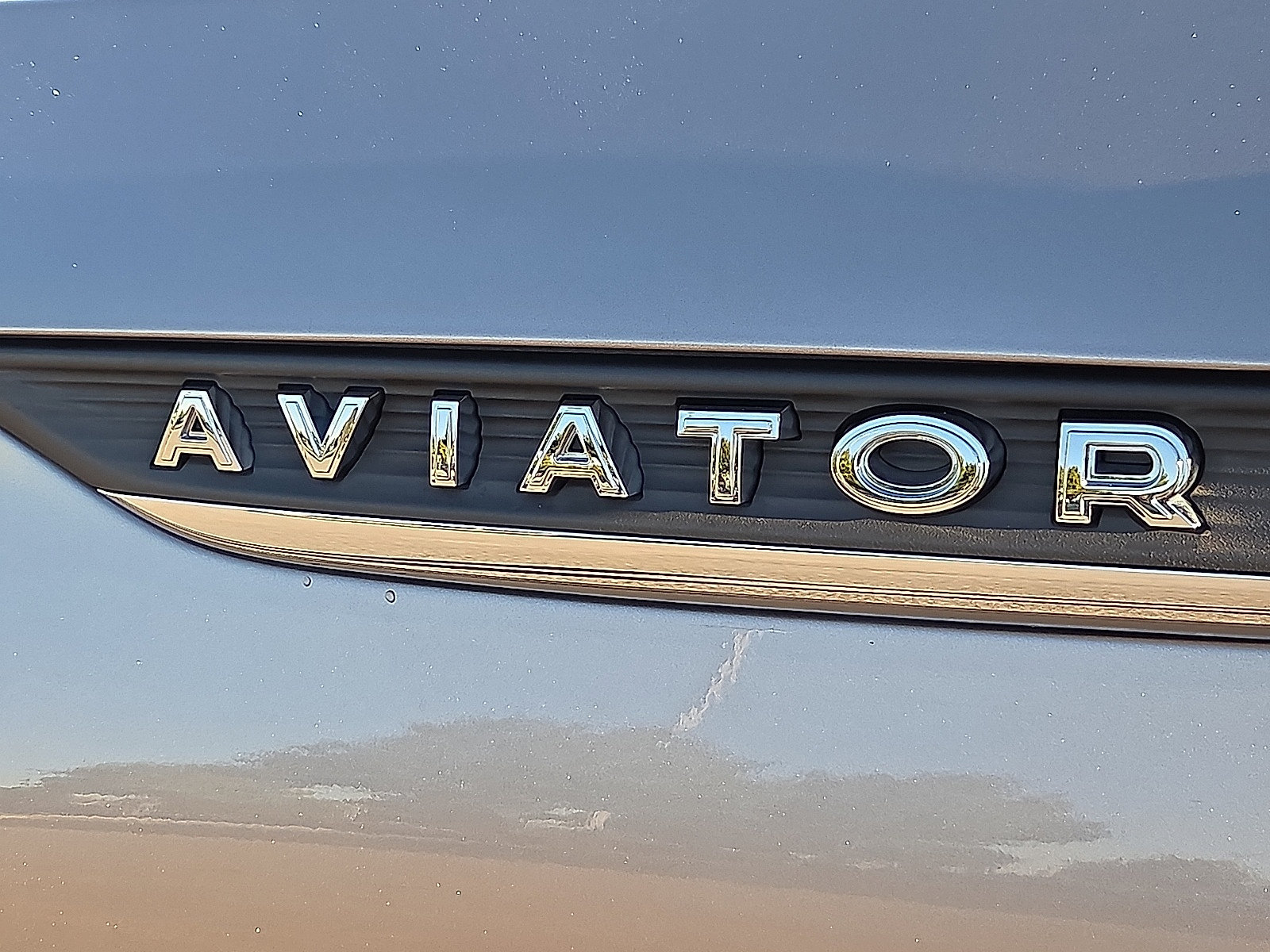 Used 2021 Lincoln Aviator Reserve w/ Equipment Group 202A AWD/4WD image 9