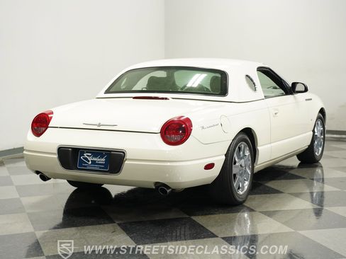 Used 2002 Ford Thunderbird image 11